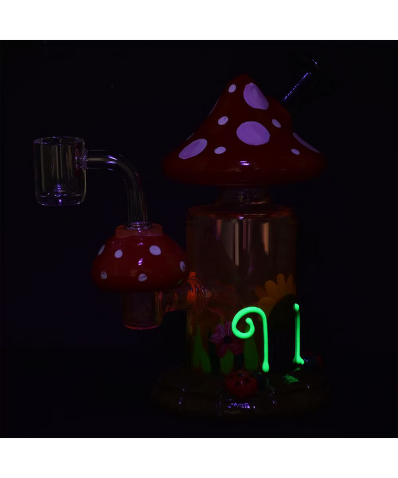 6.25" Magic Shroom Garden Glow Dab Rig